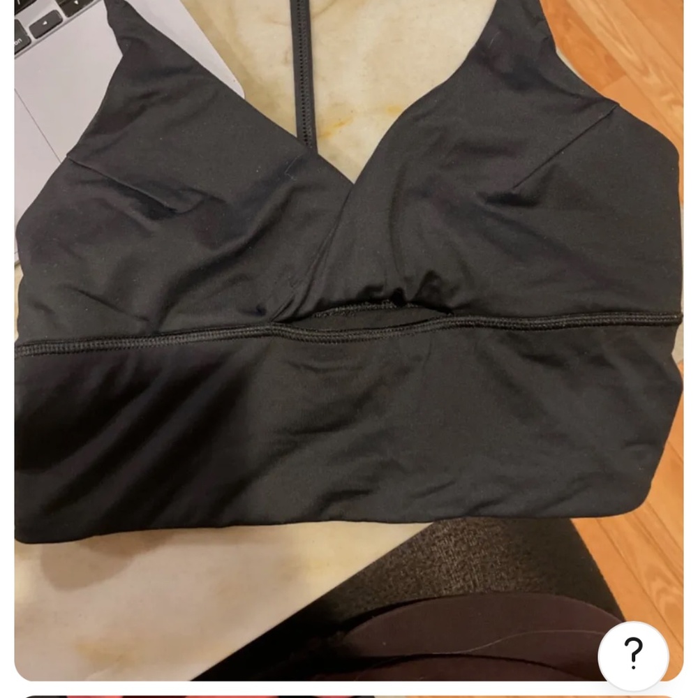 Lululemon sports bra size 6 t back front twist black bra